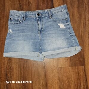 Gap womens distressed jean shorts